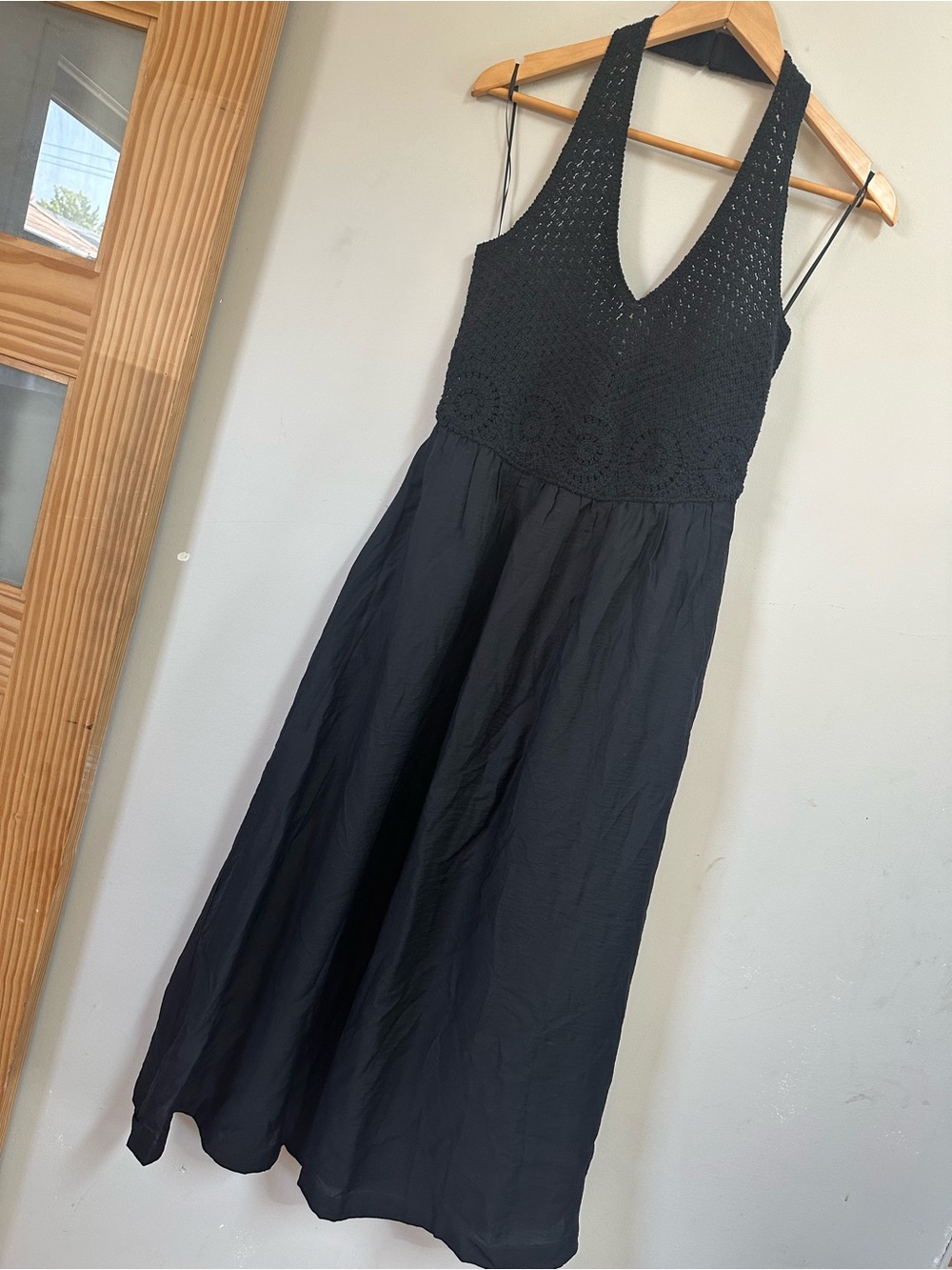 🆕 LOFT Black Crochet V-Neck Maxi Dress